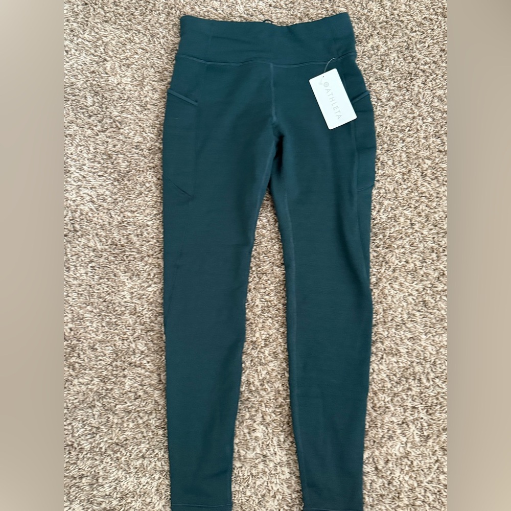 Green Athleta Altitude Edge Stash Tights